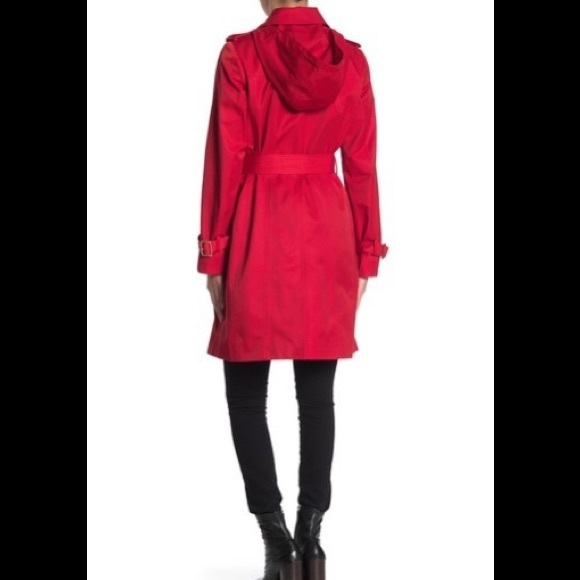 Omg love love this trench - Picture 2 of 11